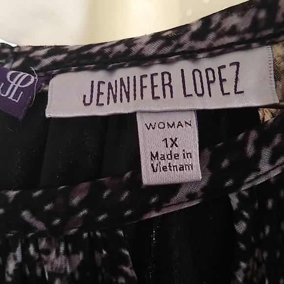 Top - Picture 2 of 2